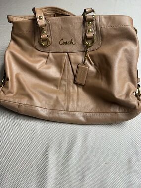 Coach Saddle Tan Leather Tote with Gold Hardware